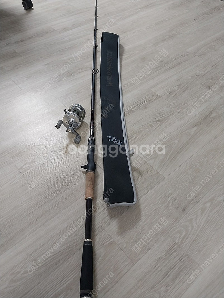 아부가르시아 가물치로드&릴 세트판매합니다--0